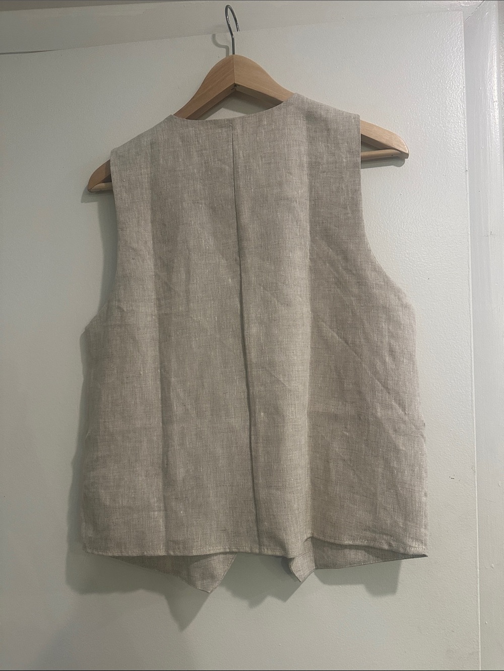 Reformation Neutral Linen Button Vest — Natural Beige - Picture 2 of 2